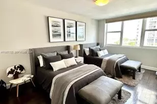 20201 E Country Club Dr, Aventura, FL 33180 - Photo 38