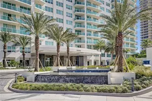 20201 E Country Club Dr, Aventura, FL 33180 - Photo 2