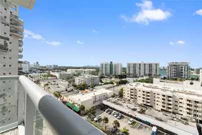 6799 Collins Ave #1005, Miami Beach, FL 33141 - Photo 32