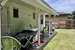 10280 SW 175th St, Miami, FL 33157 - Photo 10