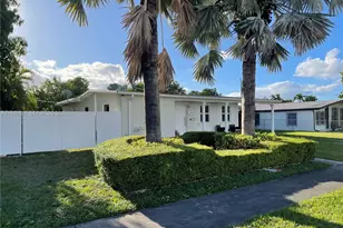 10840 Westwood Lake Dr, Miami, FL 33165 - Photo 2