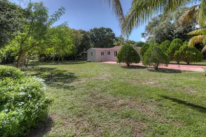 14935 NE 11th Ct #1, Miami, FL 33161 - Photo 8