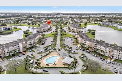 1009 Guildford A #1009, Boca Raton, FL 33434 - Photo 2