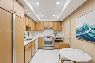 9511 Collins Ave, Surfside, FL 33154 - Photo 12