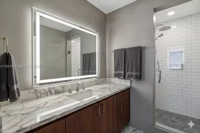 9511 Collins Ave #606, Surfside, FL 33154 - Photo 20