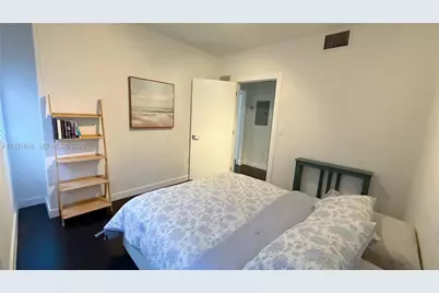 551 Michigan Ave #221, Miami Beach, FL 33139 - Photo 14