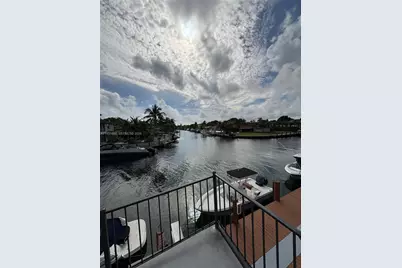 2500 NE 135th St #C502, North Miami, FL 33181 - Photo 42