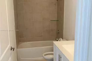 21065 NE 8th Ave, Miami, FL 33179 - Photo 14