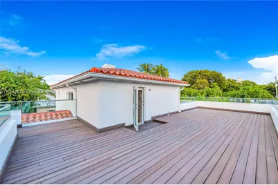 4321 Nautilus Dr, Miami Beach, FL 33140 - Photo 30