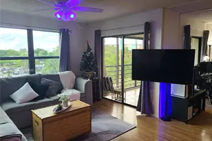 2306 S Cypress Bend Dr, Pompano Beach, FL 33069 - Photo 10