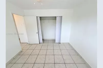 1829 N A St #13, Lake Worth, FL 33460 - Photo 10