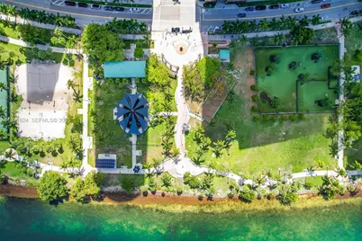 1750 N Bayshore Dr #1204, Miami, FL 33132 - Photo 24