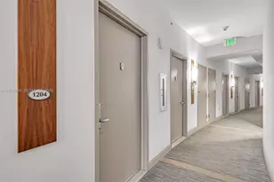 1750 N Bayshore Dr, Miami, FL 33132 - Photo 2