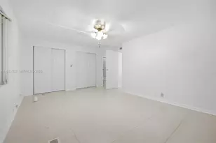 5290 SW 23rd Ave, Dania Beach, FL 33312 - Photo 18