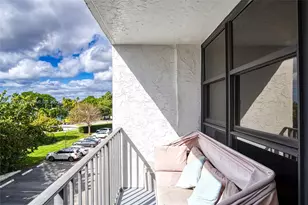 400 Leslie Dr, Hallandale Beach, FL 33009 - Photo 22