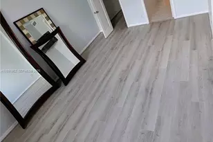 301 NE 14th Ave, Hallandale Beach, FL 33009 - Photo 6