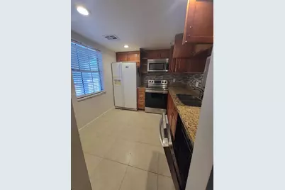 4321 NW 9th Ave #102, Deerfield Beach, FL 33064 - Photo 4