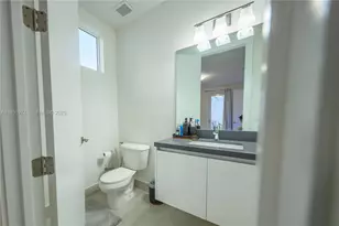10126 NW 76th Terrace, Doral, FL 33178 - Photo 20