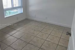 11120 SW 196th St, Cutler Bay, FL 33157 - Photo 8