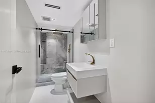 3830 NE 171 St, North Miami Beach, FL 33160 - Photo 24