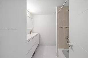 455 S Pine Island Rd, Plantation, FL 33324 - Photo 6