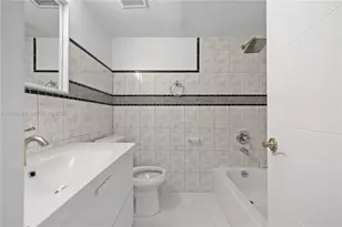 455 S Pine Island Rd, Plantation, FL 33324 - Photo 16