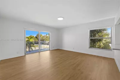 455 S Pine Island Rd #307C, Plantation, FL 33324 - Photo 4