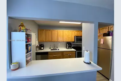 455 S Pine Island Rd #307C, Plantation, FL 33324 - Photo 8