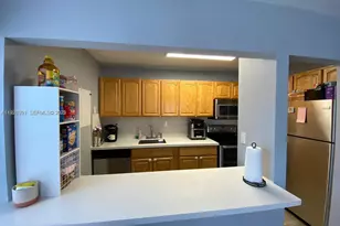 455 S Pine Island Rd, Plantation, FL 33324 - Photo 8