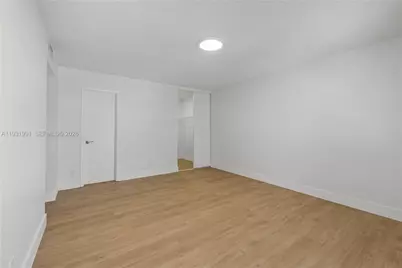 455 S Pine Island Rd #307C, Plantation, FL 33324 - Photo 14