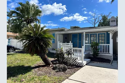 1628 NE 4th Pl, Fort Lauderdale, FL 33301 - Photo 4