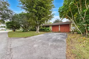 8230 SW 117th Terrace, Miami, FL 33156 - Photo 2
