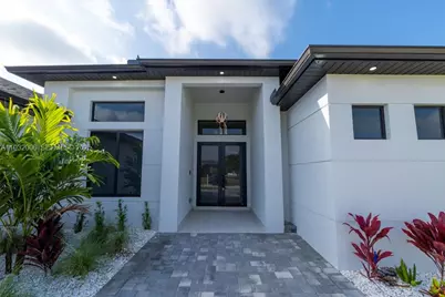 1140 SW, Other City - In The State Of Florida, FL 33914 - Photo 4
