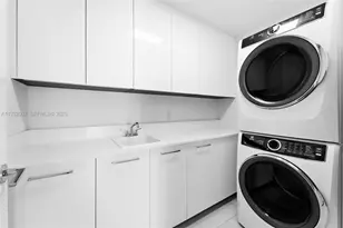 153 N Seabreeze Blvd, Fort Lauderdale, FL 33304 - Photo 14