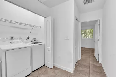 21205 NW 14 Pl #819, Miami Gardens, FL 33169 - Photo 18