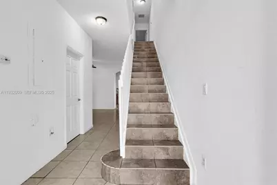 21205 NW 14 Pl #819, Miami Gardens, FL 33169 - Photo 24