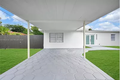 12621 NW 22nd Ct, Miami, FL 33167 - Photo 4
