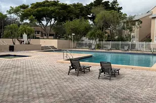 2301 NW 96th Terrace, Pembroke Pines, FL 33024 - Photo 16