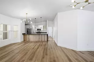 10246 NW 57th Terrace, Doral, FL 33178 - Photo 16
