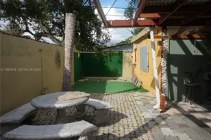 3285 NW 97th St, Miami, FL 33147 - Photo 40