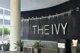 90 SW 3rd St, Miami, FL 33130 - Photo 2