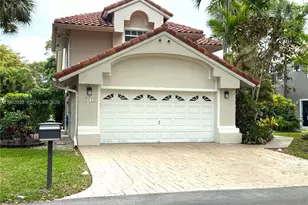 610 Misty Oaks Ln, Pompano Beach, FL 33069 - Photo 52