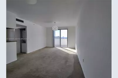 36 NW 6th Ave #803, Miami, FL 33128 - Photo 4
