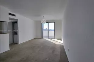 36 NW 6th Ave, Miami, FL 33128 - Photo 4