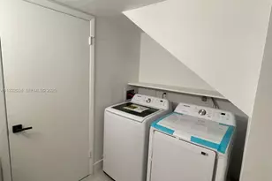 14297 SW 94th Cir Ln, Miami, FL 33186 - Photo 16