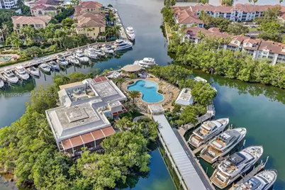 4100 Island Blvd #2303, Aventura, FL 33160 - Photo 38