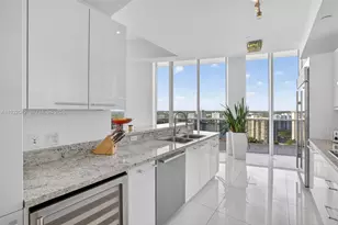 4100 Island Blvd, Aventura, FL 33160 - Photo 14