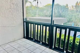 1021 Mockingbird Ln, Plantation, FL 33324 - Photo 34