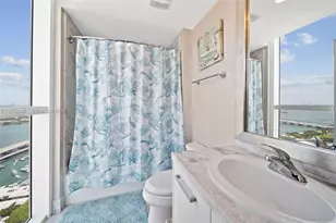 244 Biscayne Blvd, Miami, FL 33132 - Photo 18