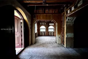 511 NE 119th St, Biscayne Park, FL 33161 - Photo 10